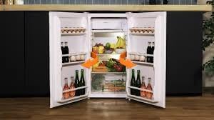 Cecotec Kleiner Kühlschrank   Retro Tischkühlschrank 45L Bolero CoolMarket TT Origin 45 Beige E. 55cm hoch und 44,7cm breit, Energieeffizienzklasse E, Icebox und verchromter Griff, Beige : Elektro Großgeräte